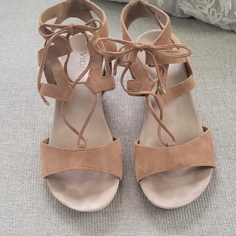 Vionic Tan Lace-Up Suede Sandals (not narrow)